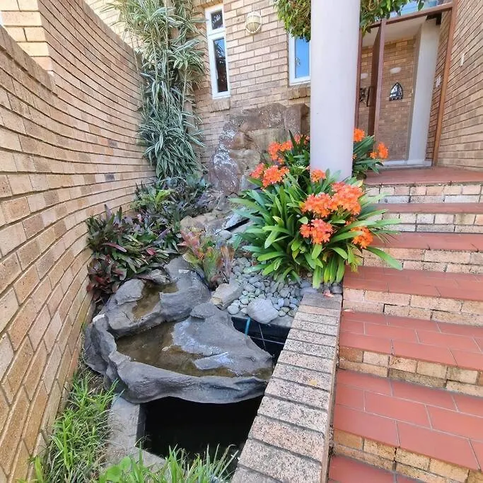 Villa Palm Valley Inn - Port Elizabeth