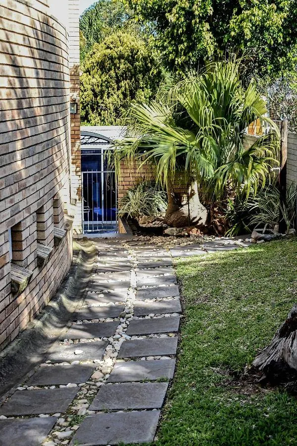 Palm Valley Inn - Port Elizabeth
